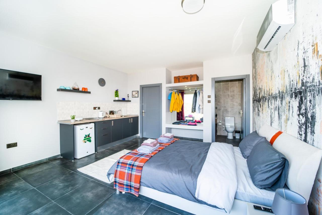 Chardonnay Guest Studio Rooms With Great View For Nature Lovers Kyrenia (Northern Cyprus) Exterior foto